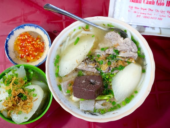 Bánh Canh Giò Heo