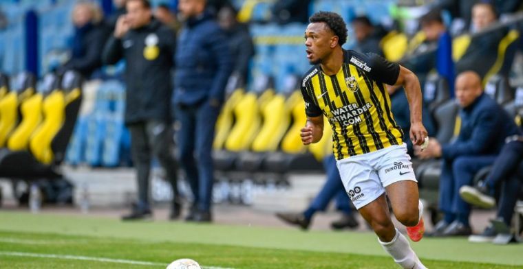 Openda 'zo goed als zeker' nog jaar bij Vitesse, jawoord Club Brugge nu nodig'