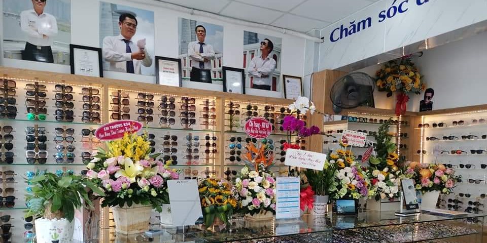 Mắt Kính Trong Hẻm, Cửa hàng trực tuyến | Shopee Việt Nam