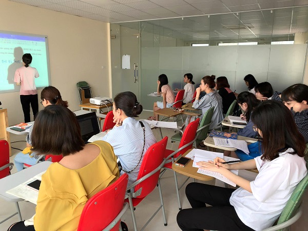 Lớp học tiếng Hàn tại SOFL