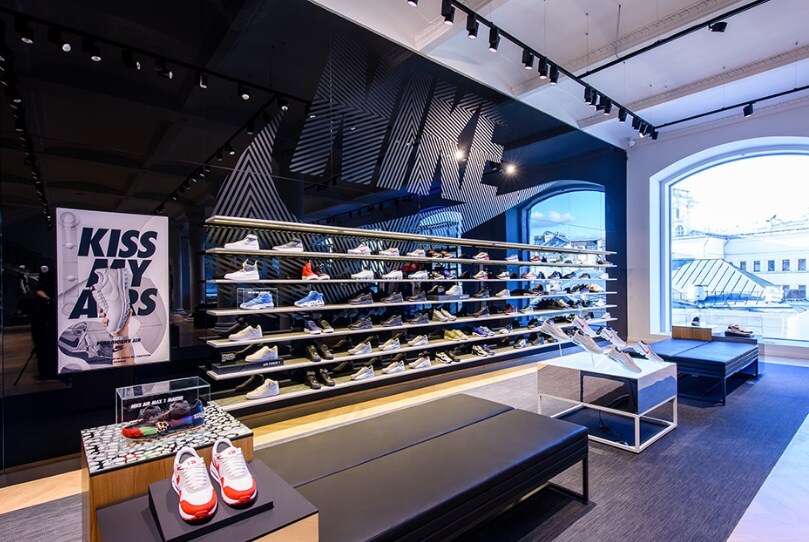 Top 10 shop giày nike chính hãng tại tphcm: Nike store
