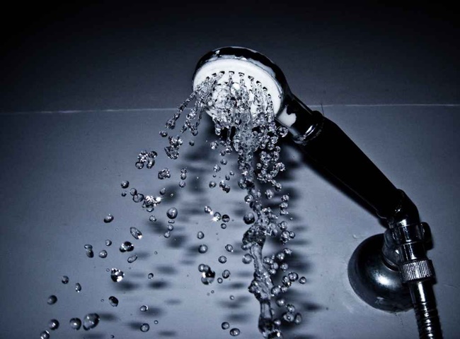 Mách bạn cách tăng áp lực nước cho vòi sen